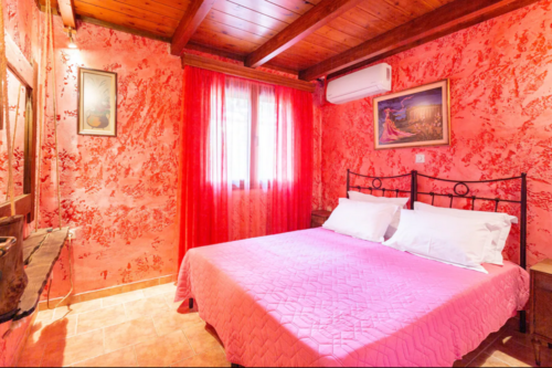bedroom 1 (ground floor)