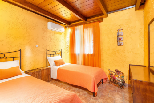 bedroom 2 (ground floor)